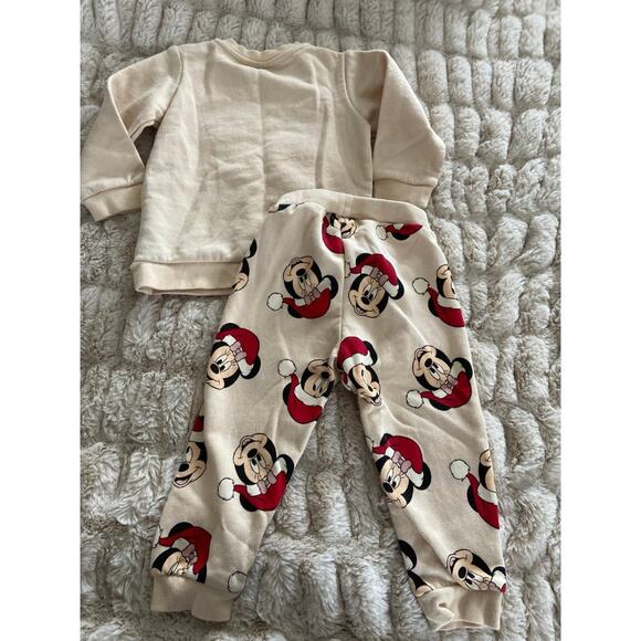 EUC H&M Mickey Mouse Happy Holidays sweat suit size 18 months - Picture 4 of 6